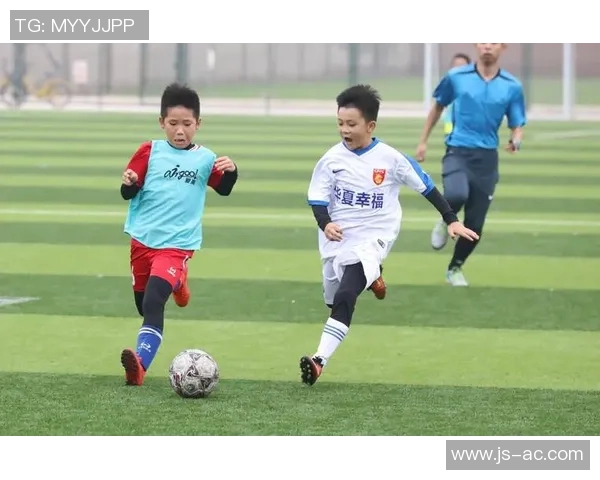 足球明星们的专属背景音乐让比赛更精彩的旋律之旅